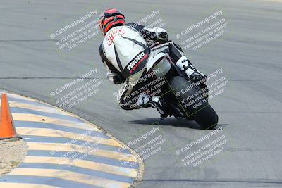 media/Mar-13-2022-SoCal Trackdays (Sun) [[112cf61d7e]]/Turn 10 Backside (105pm)/